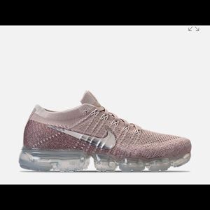 WOMEN'S NIKE AIR VAPORMAX FLYKNIT RUNNING SHOES